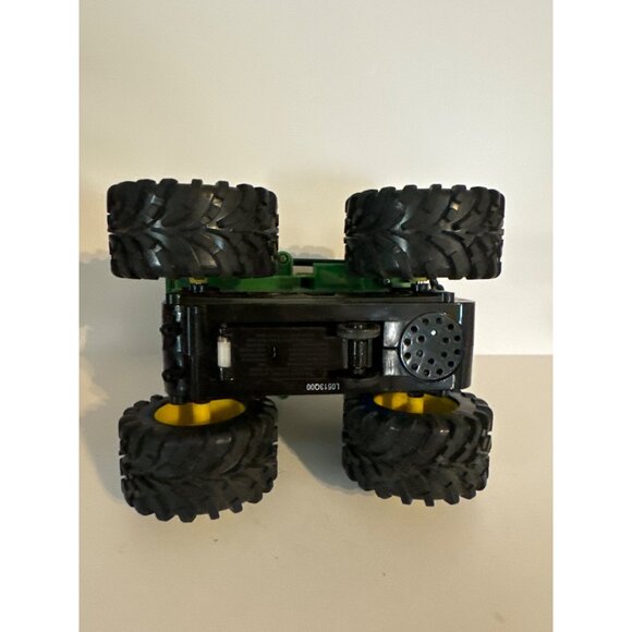 John Deere 4x4 Buggy Battery Operated with Sound and Motion READ - Picture 6 of 8